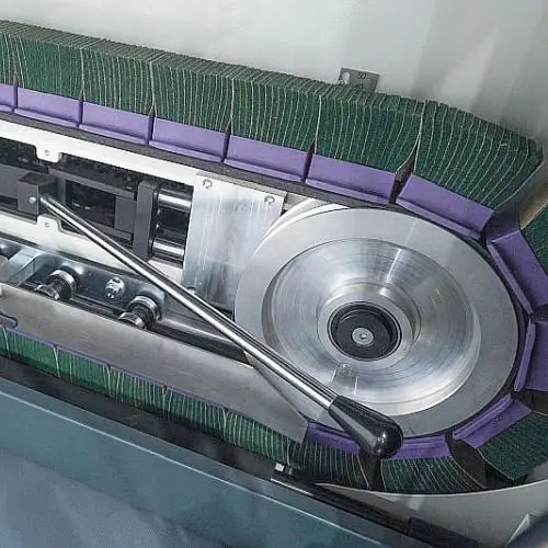 Příčné segmenatové pásy