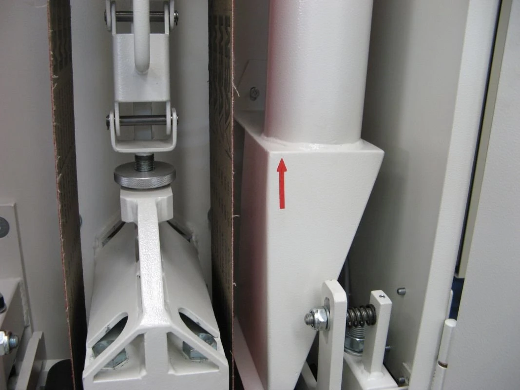 NS FC120 ZK - pásová bruska - odsávání prachu