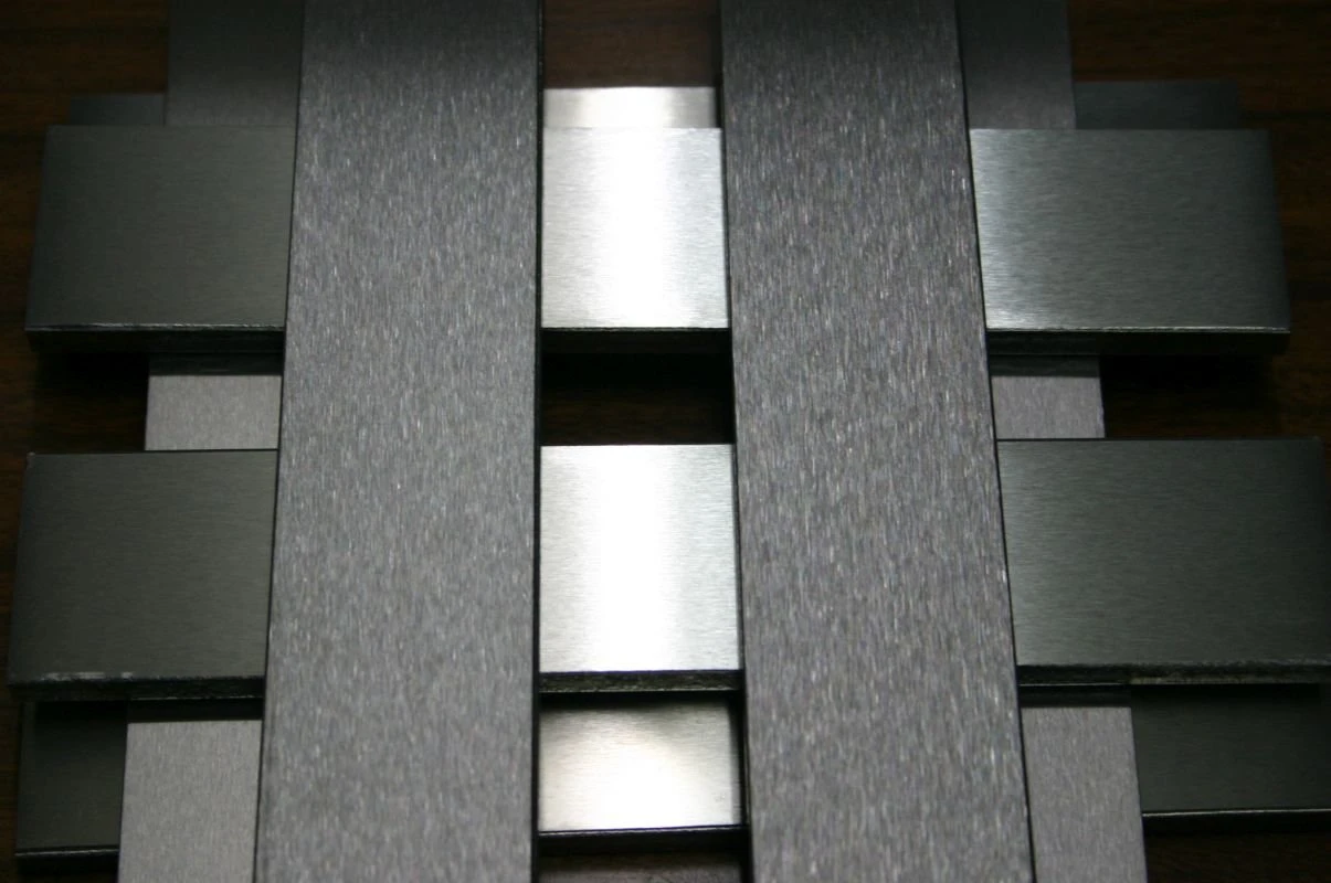 NS FC120 ZK - pásová bruska - přebroušené ocelové profily