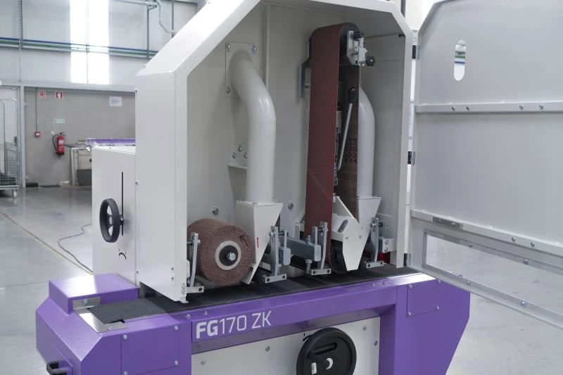 NS FG170 ZK - pásová bruska - konfigurace brusný pás + válcový kartáč