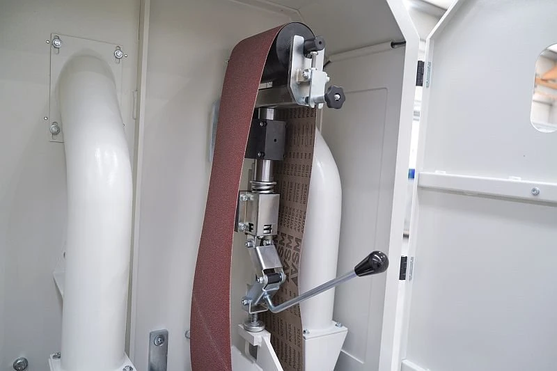 NS FG170 ZK - pásová bruska - uvolnění brusného pásu pro výměnu