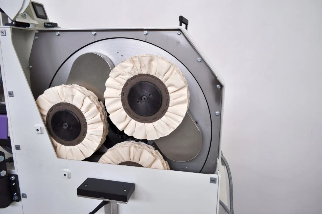 NS MP100 - Leštička na trubky - planetární kolo se 3 leštícími kotouči